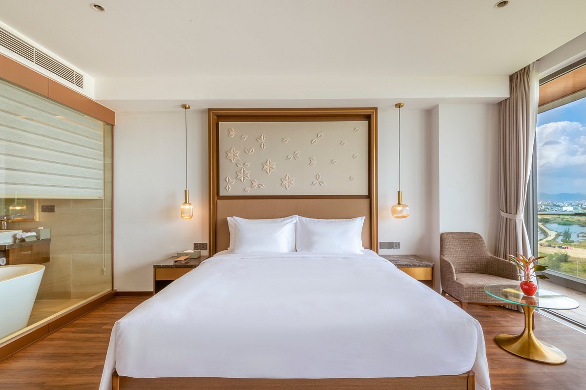 Standard Room – Koi Resort & Residence